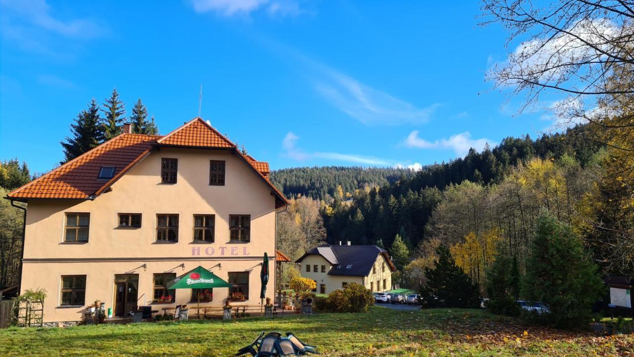 Horske Ubytovani Kralovsky Dvur Na Bilem Potoce Hamry  Exterior photo